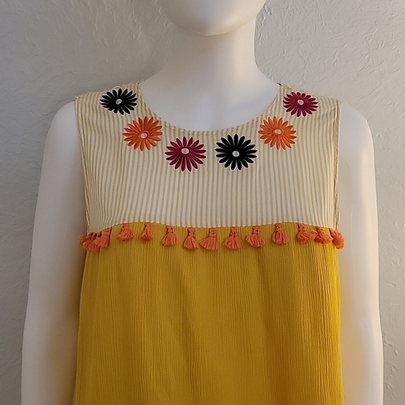 SOUTHERN STITCH Striped Floral Embroidered Tassel Swing Fiesta Hippie Blouse - Picture 3 of 6